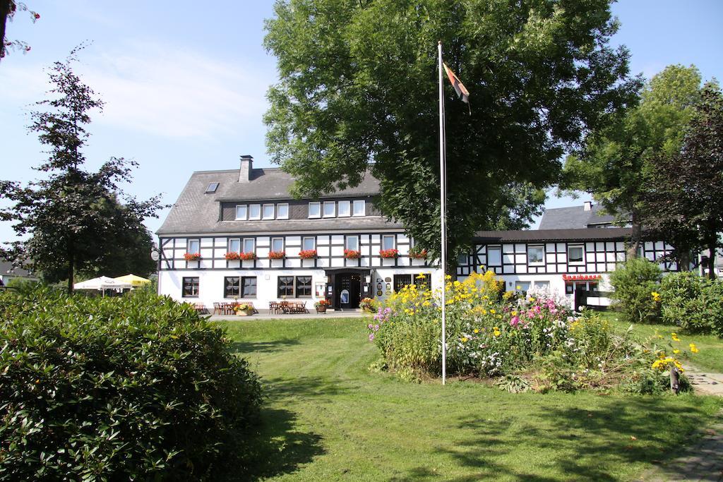 Ferienwohnungen Landgasthof Gilsbach Winterberg Eksteriør billede